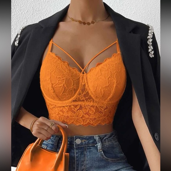 Sexy white lace bustier cami bralette crop top - Picture 13 of 16